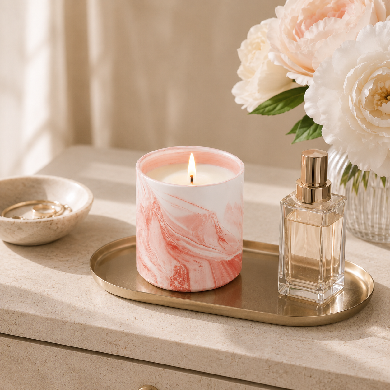 Maris Marble-Effect Ceramic Candle