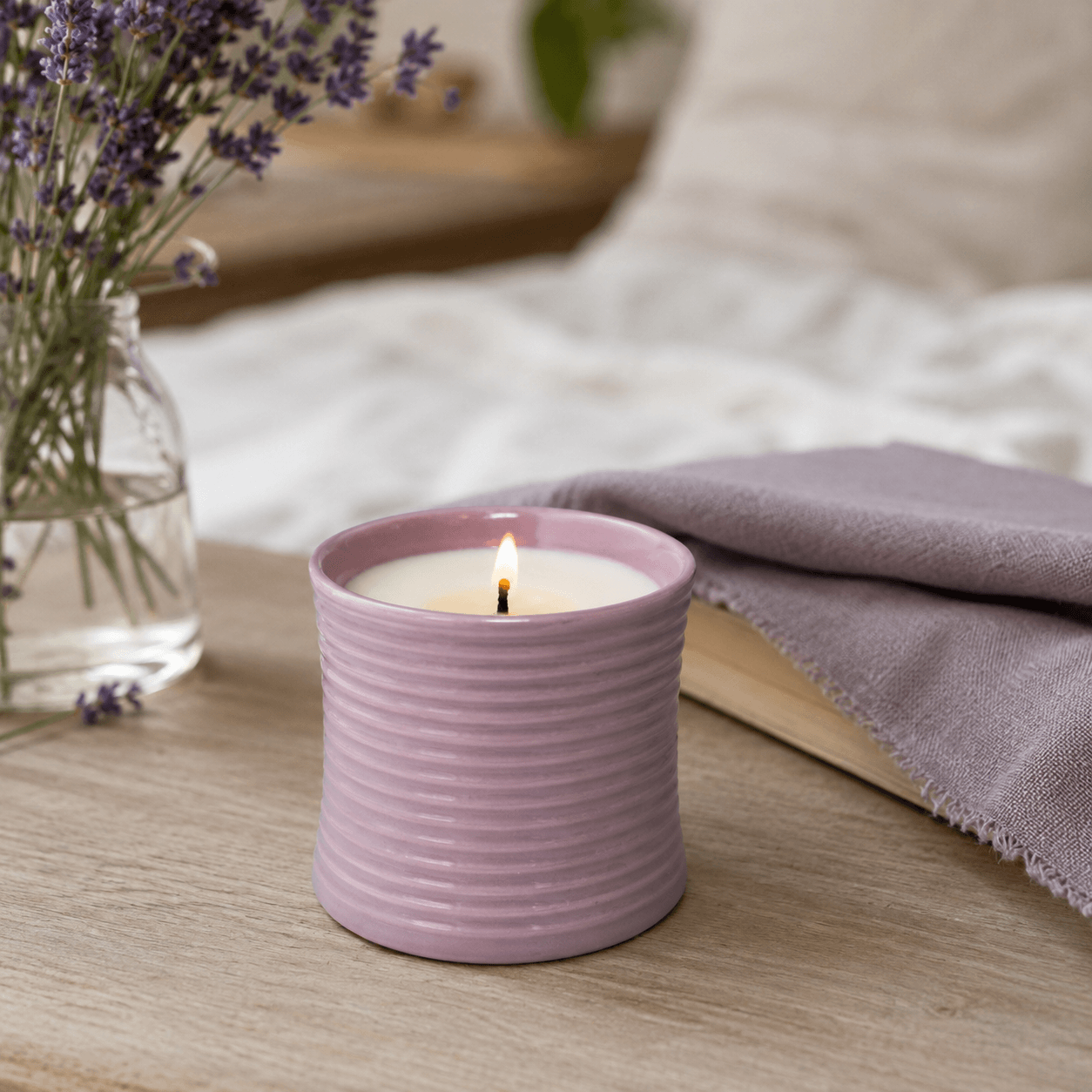 Riva Ribbed Ceramic Candle