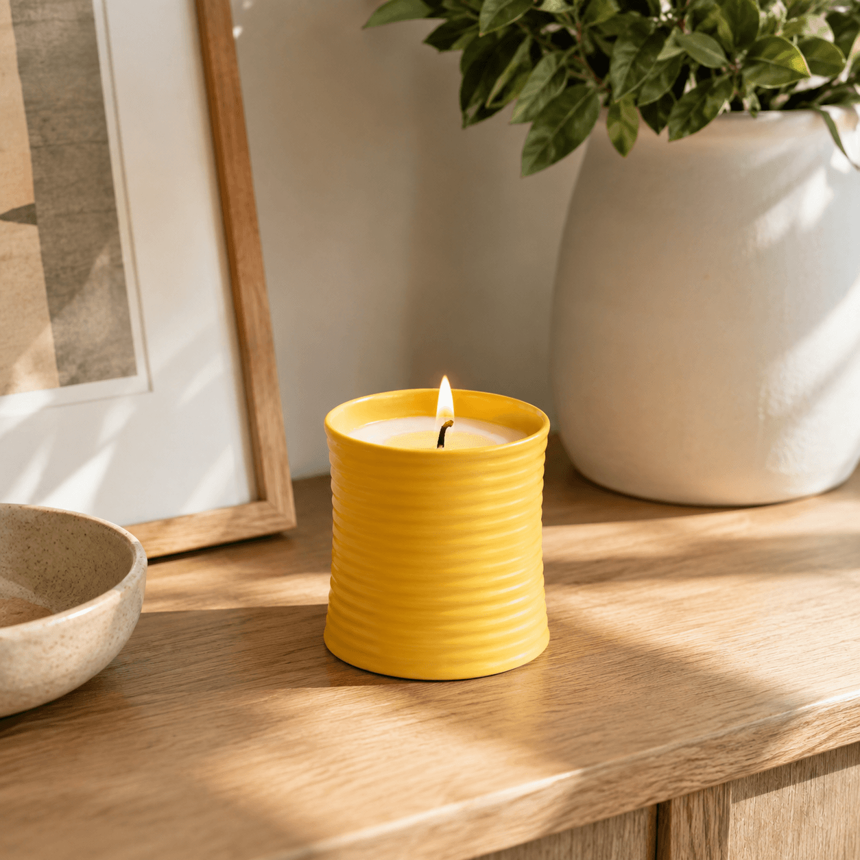 Riva Ribbed Ceramic Candle